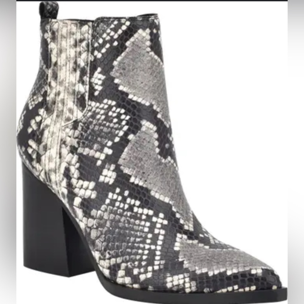 Marc fisher boots size 7